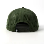 cappellino trucker a 6 pannelli in tessuto funzionale con patch in gomma e perforazione laser - View 15