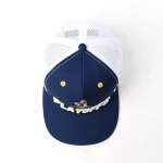 casquette trucker 6 panneaux en classique minimaliste avec plaque metallique et broderie 3D - View 6